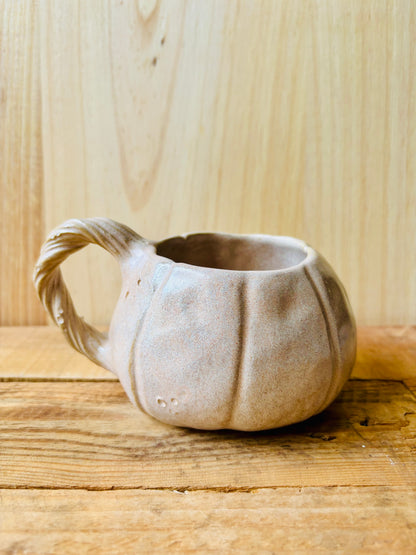 Tasse citrouille beige moucheté et or - 4