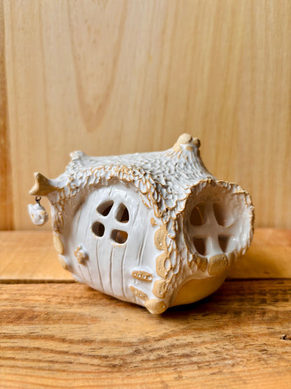 Maison Hobbit - photophore blanc et or 13
