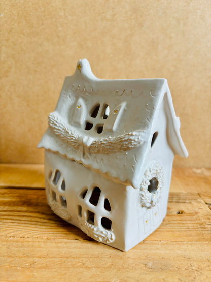 House 1 - white and gold tealight holder