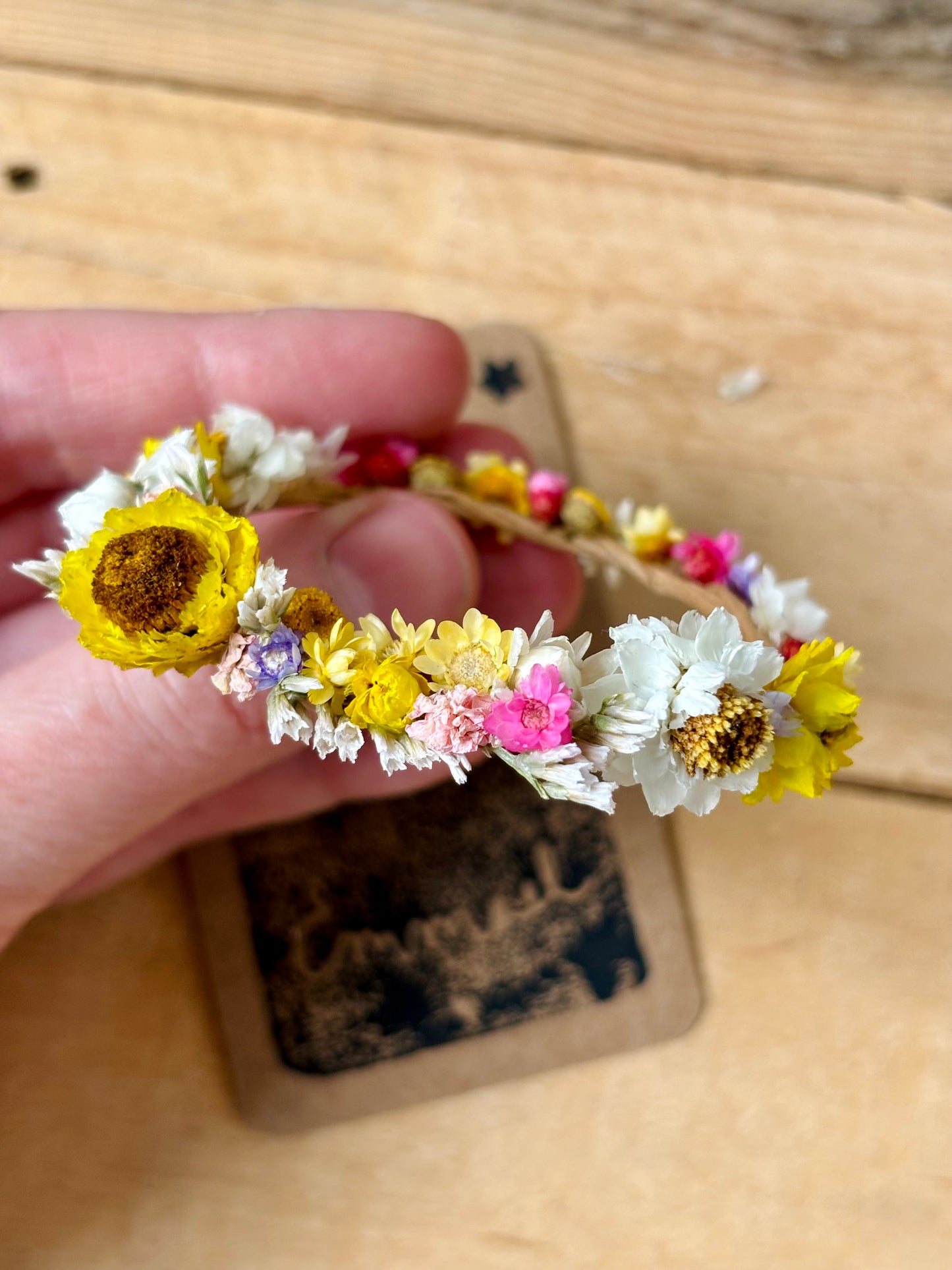 Large wreath of dried flowers - 5