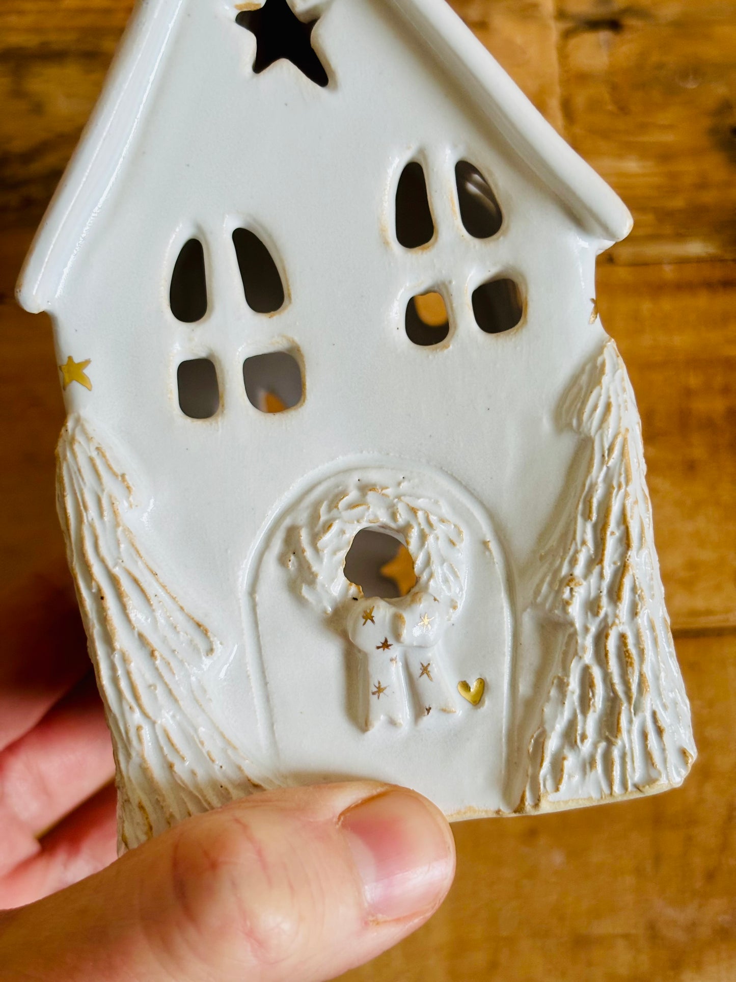 House 1 - white and gold tealight holder